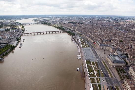 Vue aérienne de Bordeaux