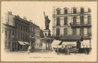 La fontaine et la statue au début du 20e siècle